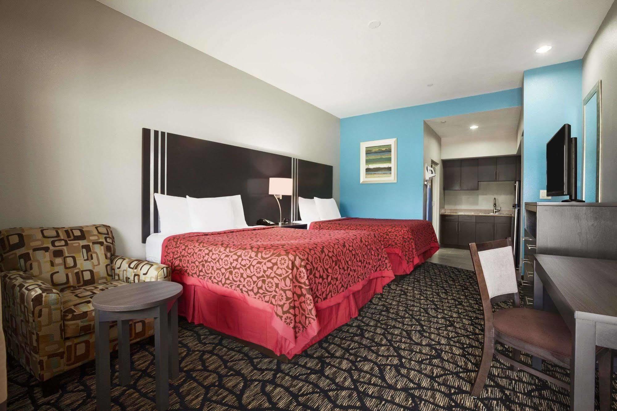 Westfield Days Inn & Suites By Wyndham Houston North-Spring מראה חיצוני תמונה